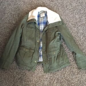 Women’s military green winter jacket, size M